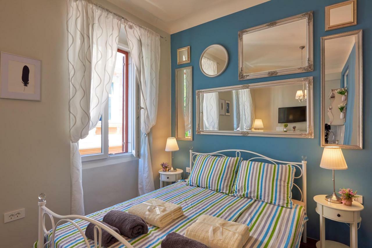 Old City Romanitic Studios 1 With Free Private Parking Pula Luaran gambar